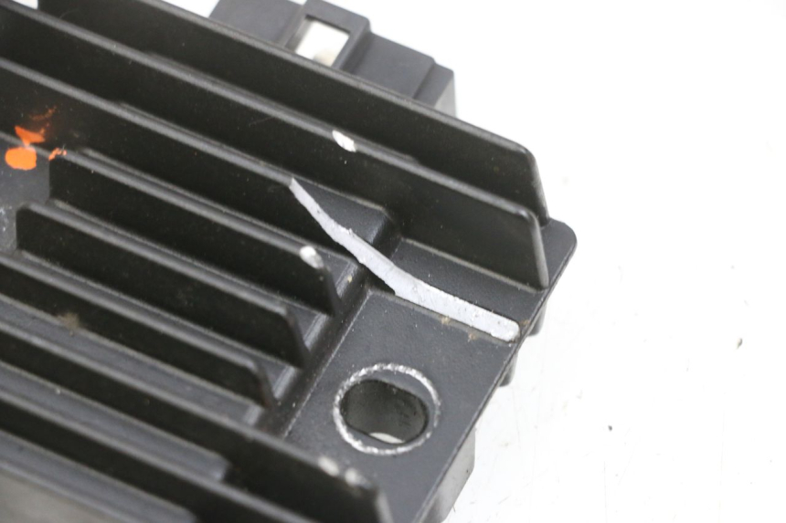 photo de REGULADOR DE CARGA YAMAHA TRICITY 300 (2020 - 2024) - Pontos de fixação