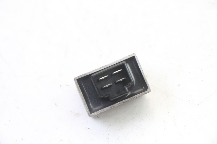 photo de REGULADOR DE CARGA PEUGEOT TWEET 4T 50 (2014 - 2019) - Ampliação técnica