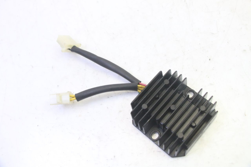 photo de REGULADOR DE CARGA PEUGEOT TWEET PRO EFI 4T 50 (2021 - 2022) - Vista principal
