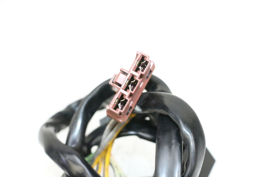 photo de REGULADOR DE CARGA PIAGGIO VESPA GTS SUPER IE 125 (2009 - 2016) - Ampliação técnica