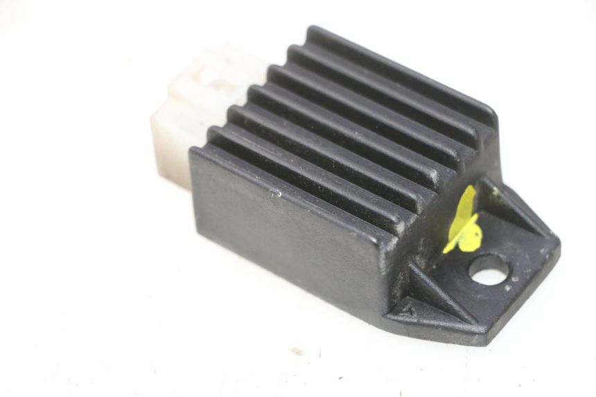 photo de REGULADOR DE CARGA PEUGEOT VIVACITY NEW 2T 50 (2008 - 2017) - Ampliação técnica