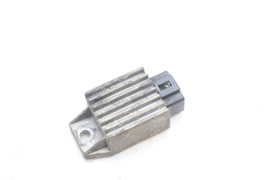 photo de REGULADOR DE CARGA PEUGEOT VIVACITY 50 (1998 - 2003) - Detalhe da peça