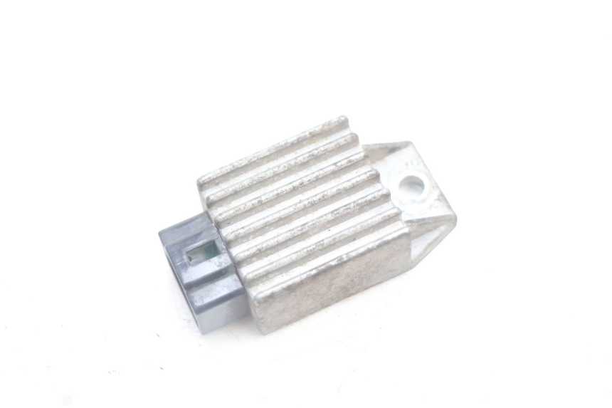 photo de REGULADOR DE CARGA PEUGEOT VIVACITY 100 (1999 - 2008) - Vista principal
