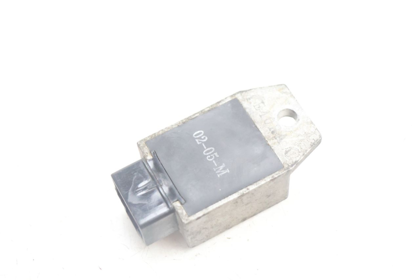 photo de REGULADOR DE CARGA PEUGEOT VIVACITY 100 (1999 - 2008) - Ampliação técnica