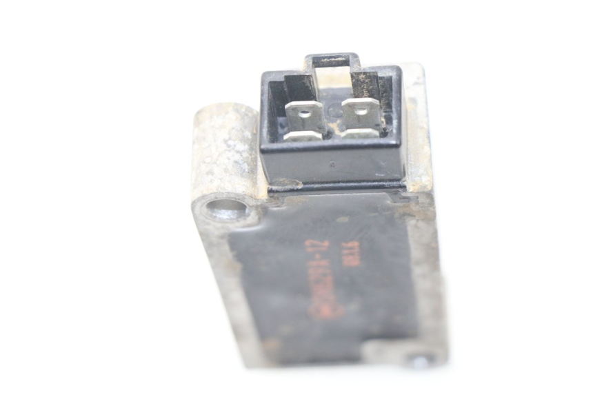 photo de REGULADOR DE CARGA YAMAHA WR R 125 (2009 - 2017) - Zoom do estado de desgaste
