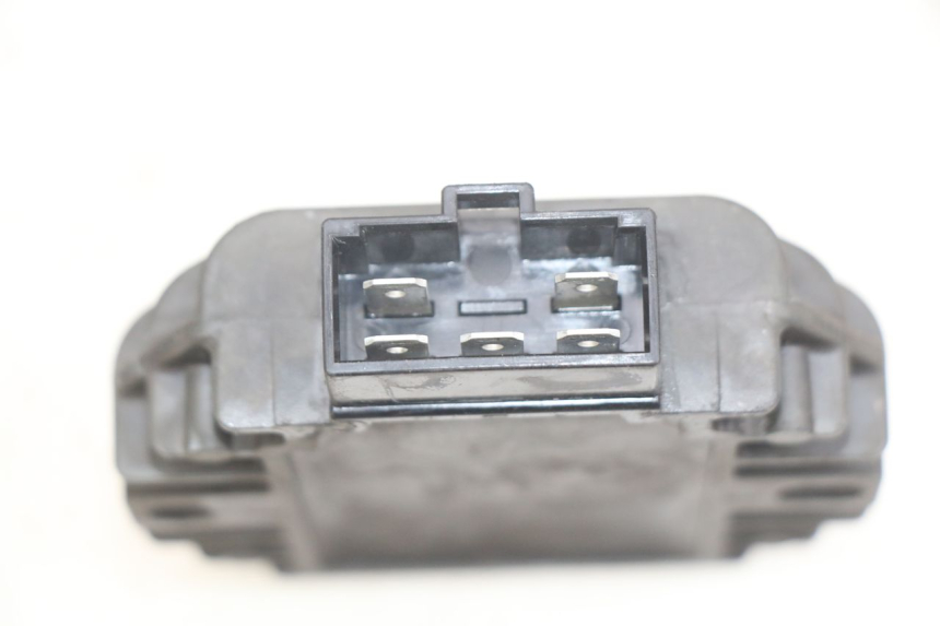 photo de REGULADOR DE CARGA YAMAHA X-MAX XMAX 125 (2010 - 2013) - Detalhe da peça