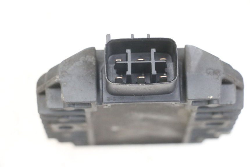 photo de REGULADOR DE CARGA YAMAHA XMAX X-MAX 125 (2006 - 2009) - Detalhe da peça