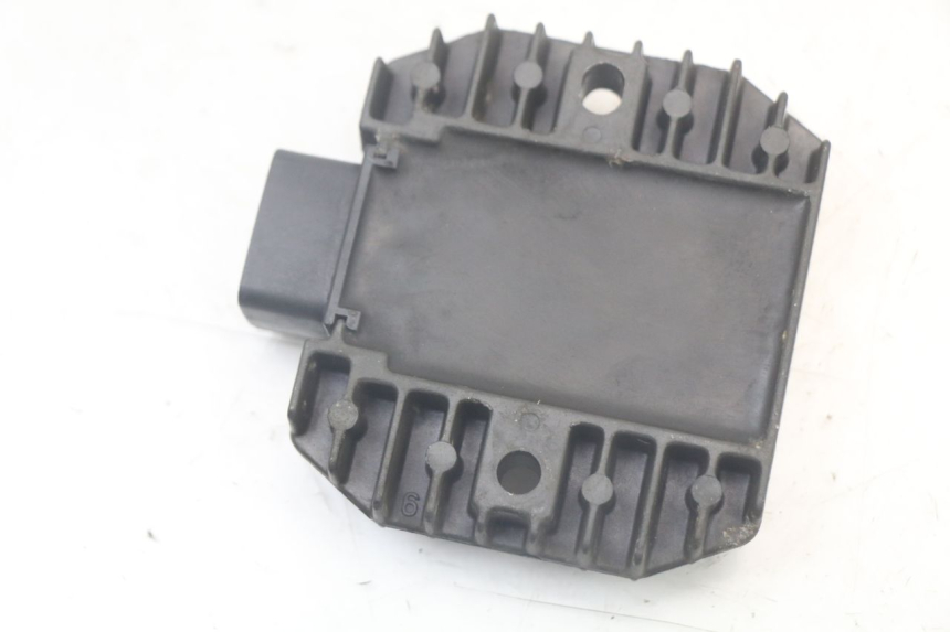 photo de REGULADOR DE CARGA YAMAHA XMAX X-MAX 125 (2006 - 2009) - Ampliação técnica