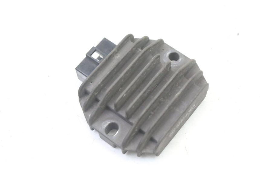 photo de REGULADOR DE CARGA YAMAHA X-MAX XMAX 125 (2010 - 2013) - Detalhe da peça