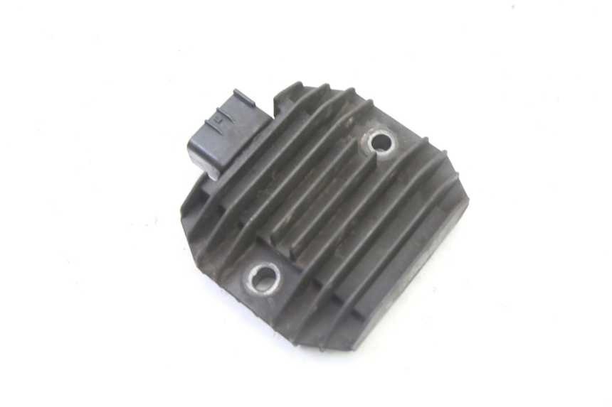 photo de REGULADOR DE CARGA YAMAHA XMAX X-MAX 125 (2006 - 2009) - Detalhe da peça