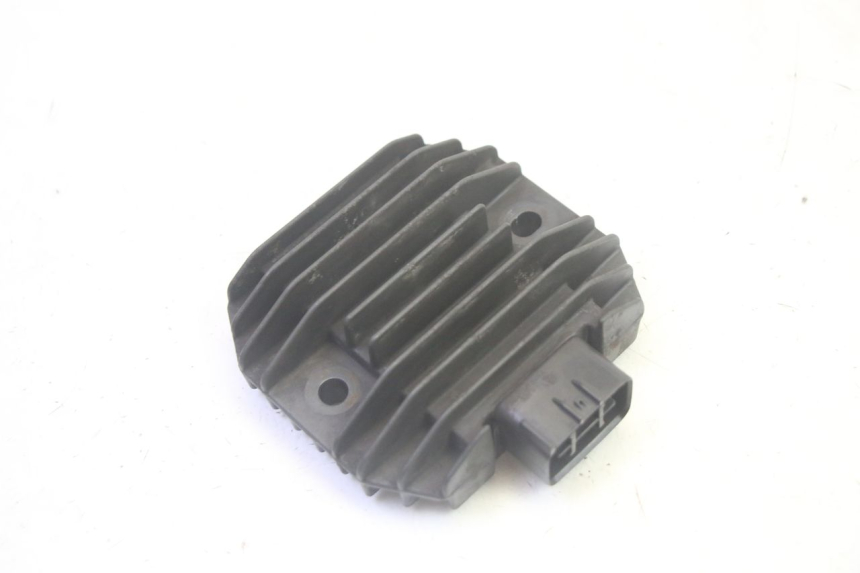 photo de REGULADOR DE CARGA YAMAHA XMAX X-MAX 125 (2006 - 2009) - Detalhe da peça