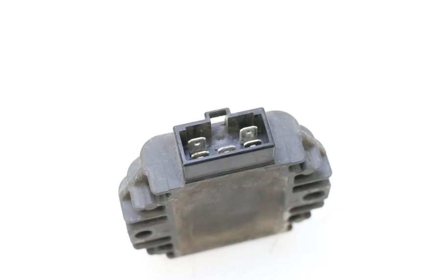 photo de REGULADOR DE CARGA YAMAHA X-MAX XMAX 125 (2010 - 2013) - Outro ângulo de visão