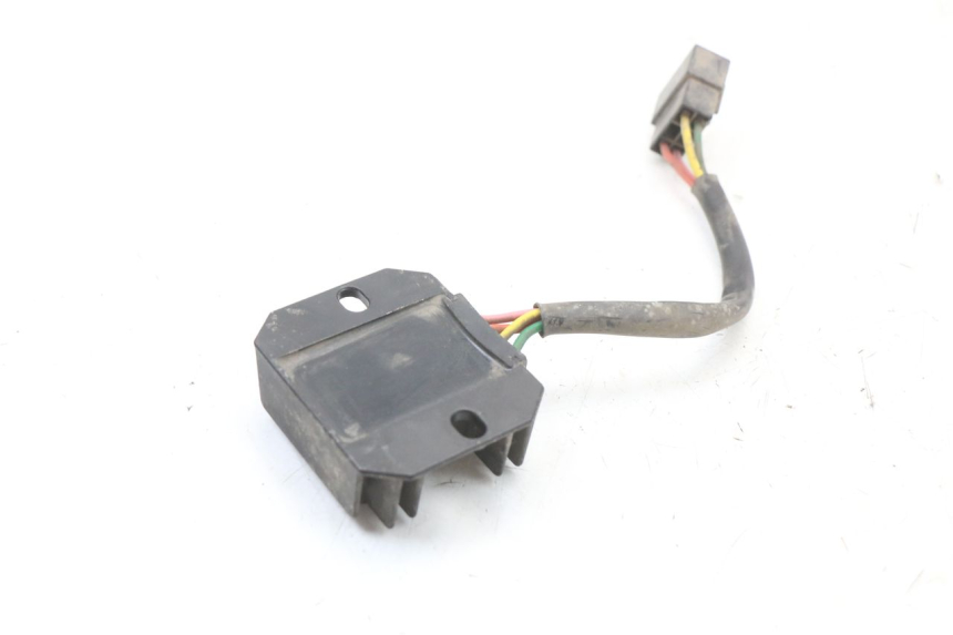photo de REGULADOR DE CARGA SYM X-PRO 4T 50 (2014 - 2021) - Detalhe da peça