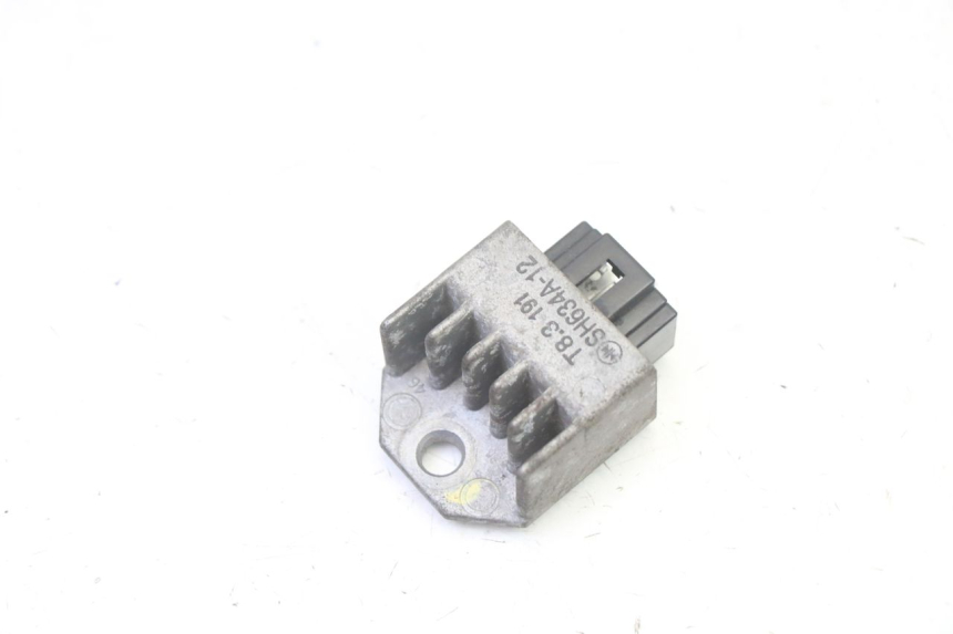 photo de REGULADOR DE CARGA HONDA X8R 50 (1998 - 2003) - Detalhe da peça