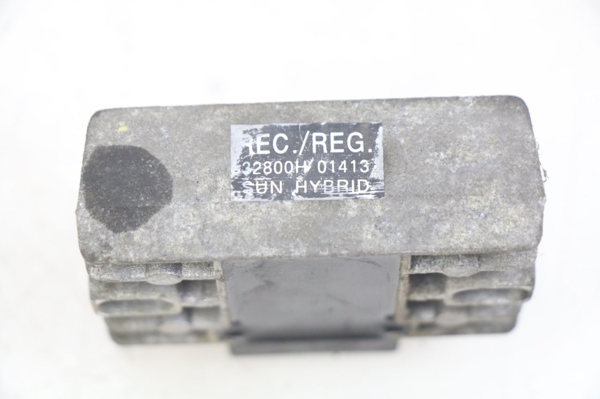 photo de REGULADOR DE CARGA PIAGGIO X9 EVOLUTION 125 (2003 - 2007) - Zoom do estado de desgaste