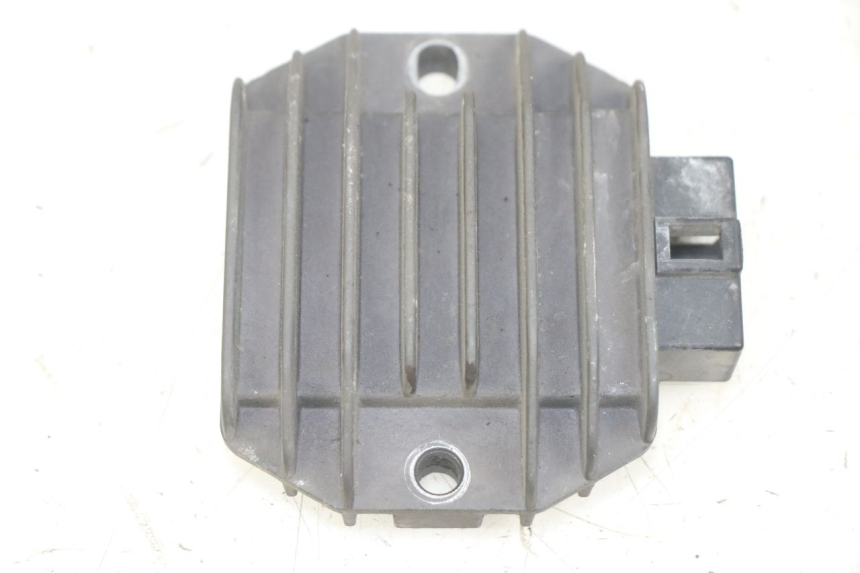 photo de REGULADOR DE CARGA YAMAHA XJN DIVERSION 600 (2000 - 2003) - Vista principal