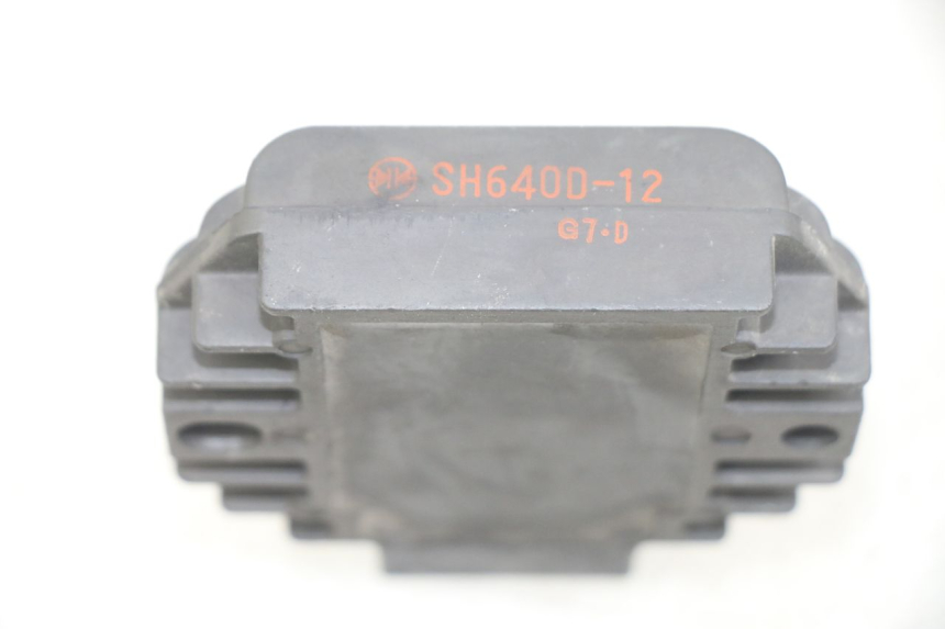 photo de REGULADOR DE CARGA YAMAHA XJN DIVERSION 600 (2000 - 2003) - Detalhe da peça