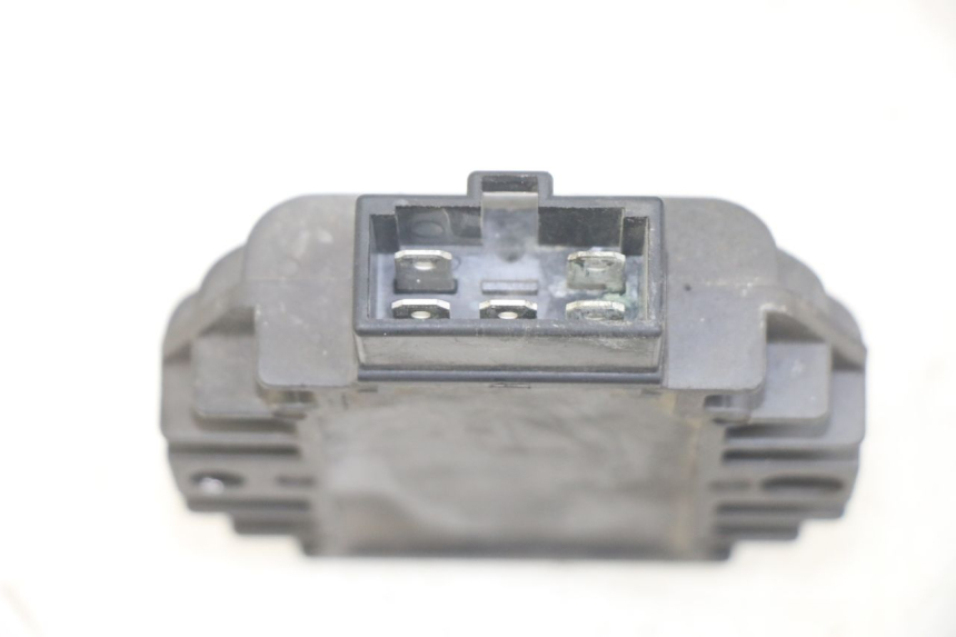 photo de REGULADOR DE CARGA YAMAHA XJN DIVERSION 600 (2000 - 2003) - Zoom do estado de desgaste