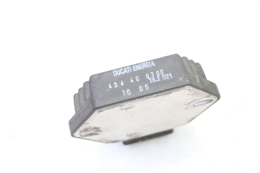 photo de REGULADOR DE CARGA HONDA XLV VARADERO 125 (2000 - 2006) - Outro ângulo de visão