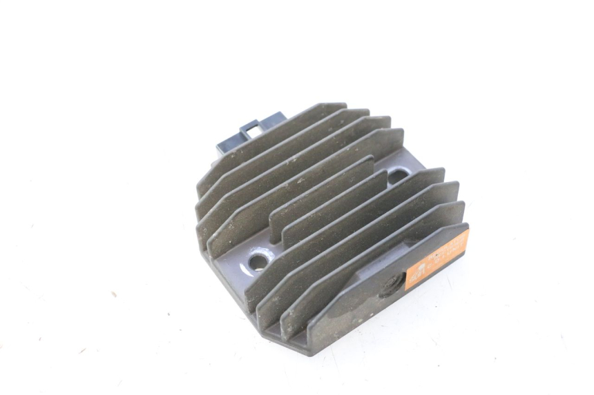 photo de REGULADOR DE CARGA YAMAHA XP T-MAX ABS 500 (2005 - 2005) - Detalhe da peça