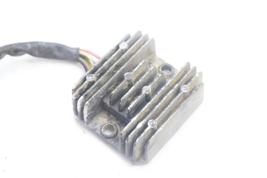 photo de REGULADOR DE CARGA SMC XROAD 150 - Detalhe da peça