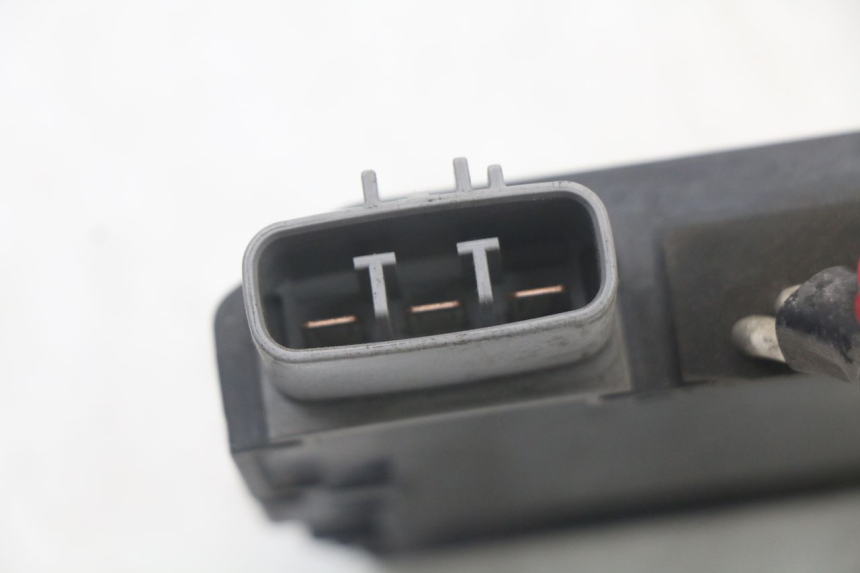 photo de REGULADOR DE CARGA YAMAHA FJR ABS 1300 (2006 - 2012) - Outro ângulo de visão