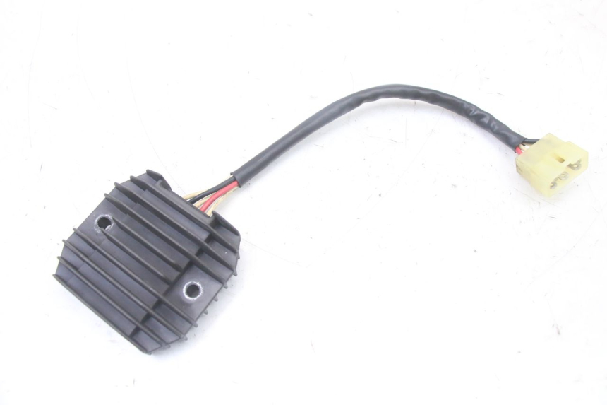 photo de REGULADOR DE CARGA YAMAHA FZS FAZER 600 (2001 - 2003) - Vista principal