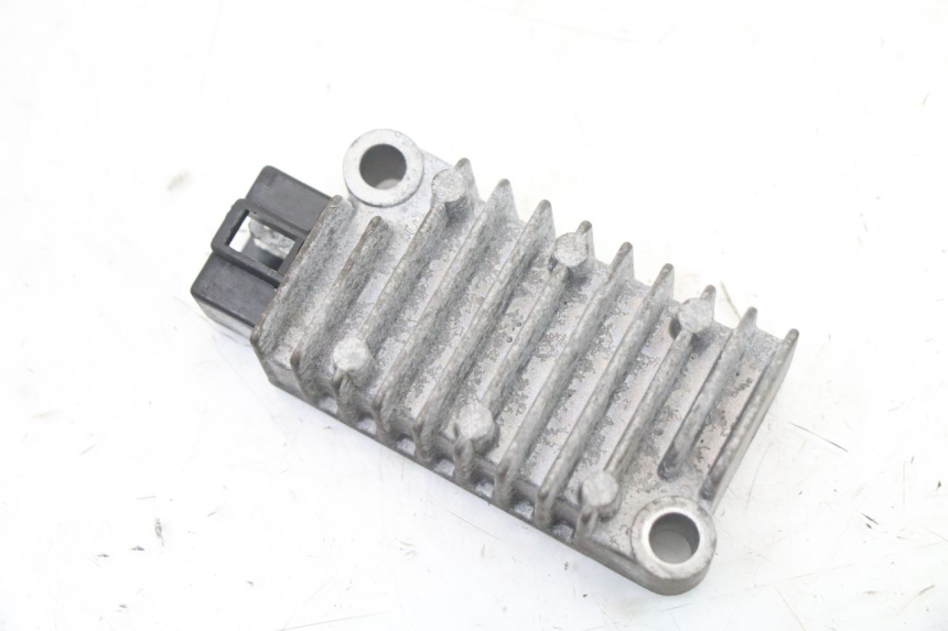 photo de REGULADOR DE CARGA YAMAHA NEOS NEO'S 4T 50 (2008 - 2016) - Detalhe da peça