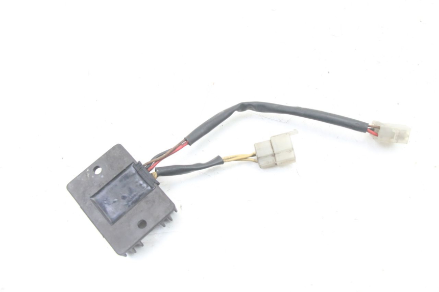 photo de REGULADOR DE CARGA YAMAHA SR 125 (1982 - 2003) - Outro ângulo de visão