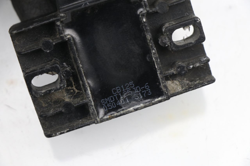 photo de REGULADOR DE CARGA YAMAHA YBR 125 (2004 - 2006) - Detalhe da peça