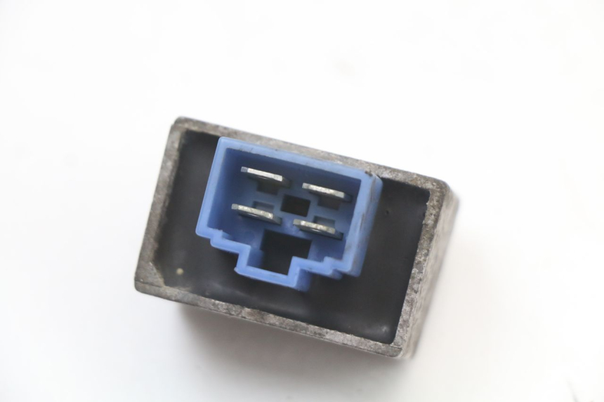 photo de REGULADOR DE CARGA YAMAHA YN NEO'S 50 (1997 - 2004) - Outro ângulo de visão