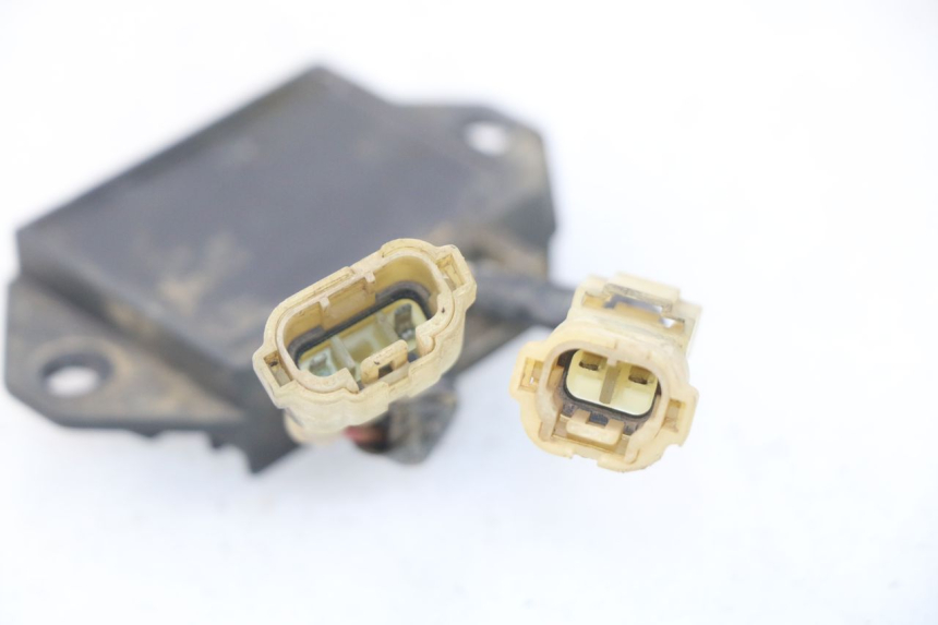 photo de REGULADOR DE CARGA YAMAHA YZ-F YZF 250 (2014 - 2018) - Zoom do estado de desgaste
