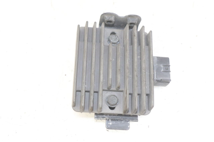 photo de REGULADOR DE CARGA KAWASAKI Z 750 (2007 - 2013) - Zoom do estado de desgaste