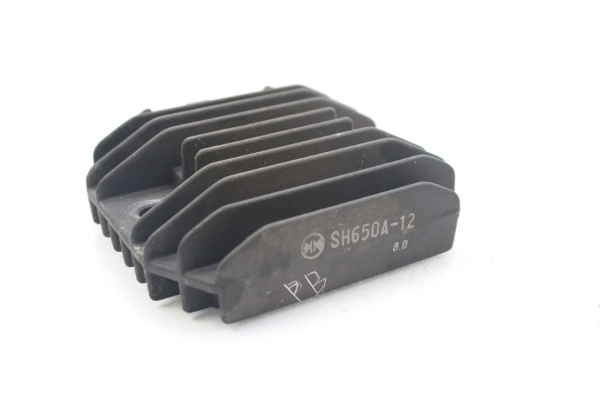 photo de REGULADOR DE CARGA KAWASAKI ZZR 600 (1995 - 2004) - Vista principal