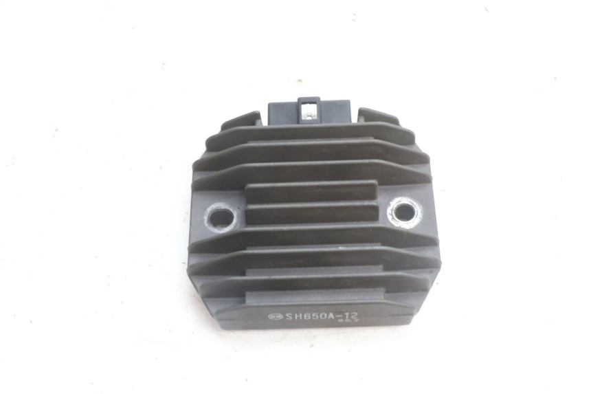 photo de REGULADOR DE CARGA KAWASAKI ZZR 600 (1995 - 2004) - Detalhe da peça