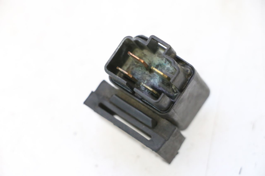 photo de RELÉ DE PARTIDA MBK BOOSTER ROCKET 50 (1995 - 1998) - Zoom do estado de desgaste