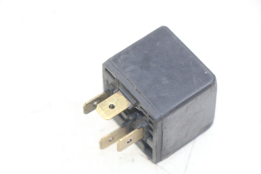 photo de RELÉ DE PARTIDA MBK BOOSTER SPIRIT 50 (1999 - 2003) - Detalhe da peça