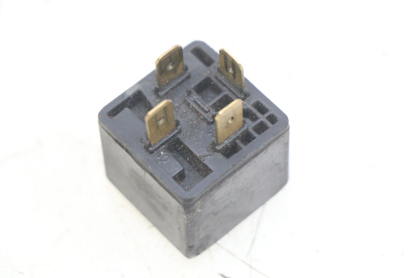 photo de RELÉ DE PARTIDA MBK BOOSTER SPIRIT 50 (1999 - 2003) - Zoom do estado de desgaste