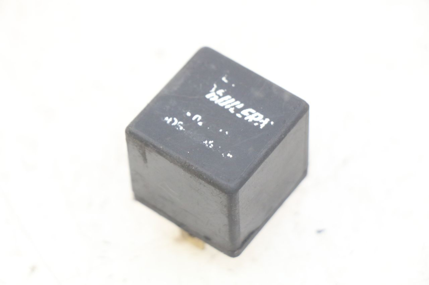 photo de RELÉ DE PARTIDA MBK BOOSTER SPIRIT 50 (1999 - 2003) - Vista principal
