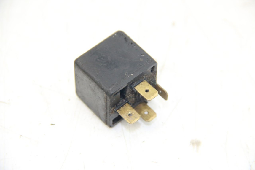 photo de RELÉ DE PARTIDA MBK BOOSTER SPIRIT 50 (1999 - 2003) - Vista principal