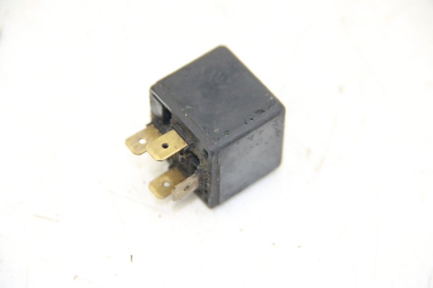 photo de RELÉ DE PARTIDA MBK BOOSTER SPIRIT 50 (1999 - 2003) - Zoom do estado de desgaste