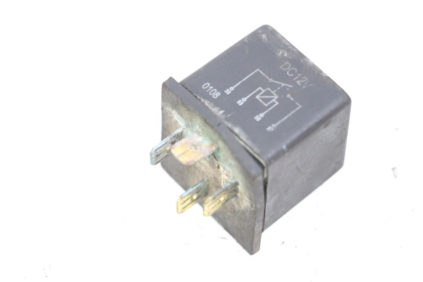 photo de RELÉ DE PARTIDA MBK BOOSTER SPIRIT 50 (2004 - 2017) - Outro ângulo de visão