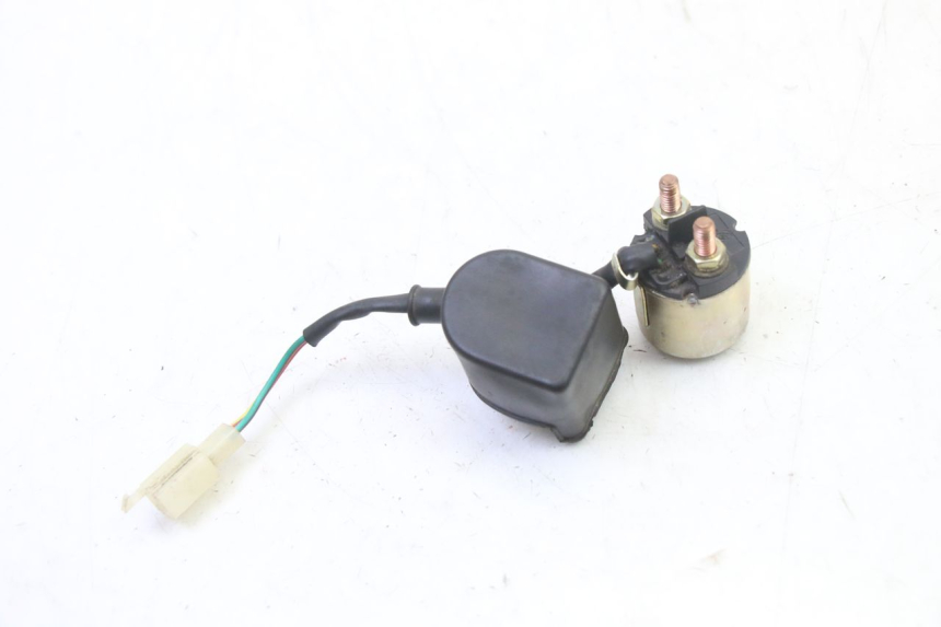 photo de RELÉ DE PARTIDA TNT MOTOR BOSTON 4T 50 (2018 - 2025) - Zoom do estado de desgaste