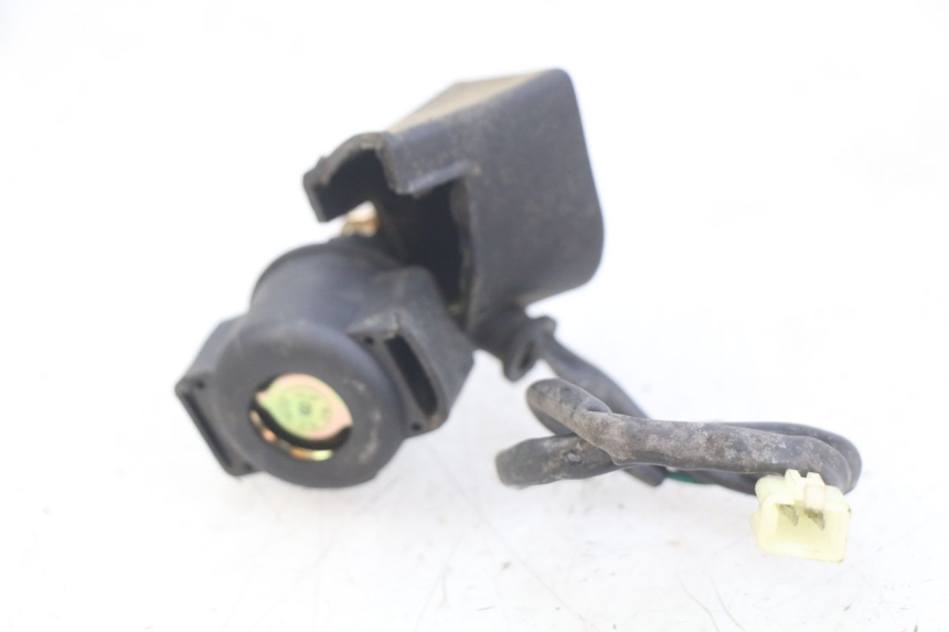 photo de RELÉ DE PARTIDA BAOTIAN BT 49 QT-9 50 (2006 - 2010) - Detalhe da peça