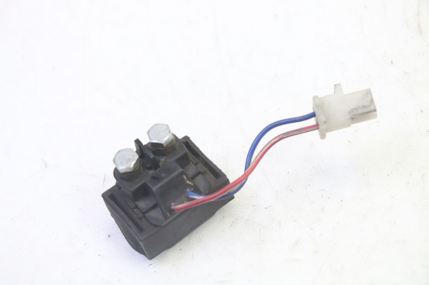 photo de RELÉ DE PARTIDA SUZUKI BURGMAN 125 (2007 - 2014) - Zoom do estado de desgaste