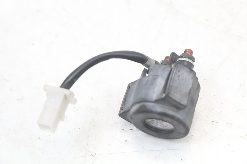 photo de RELÉ DE PARTIDA YAMAHA BW'S BWS 125 (2010 - 2013) - Zoom do estado de desgaste