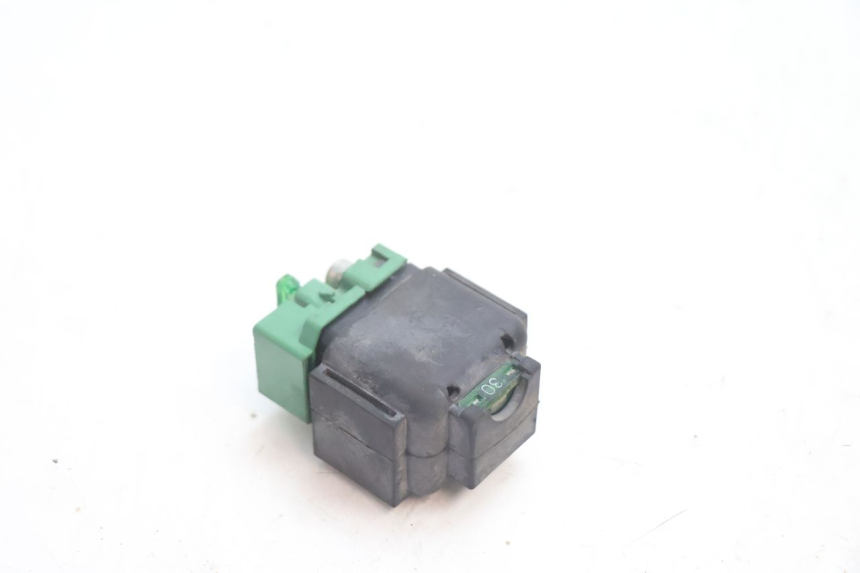 photo de RELÉ DE PARTIDA HONDA CB F HORNET 600 (2005 - 2006) - Ampliação técnica