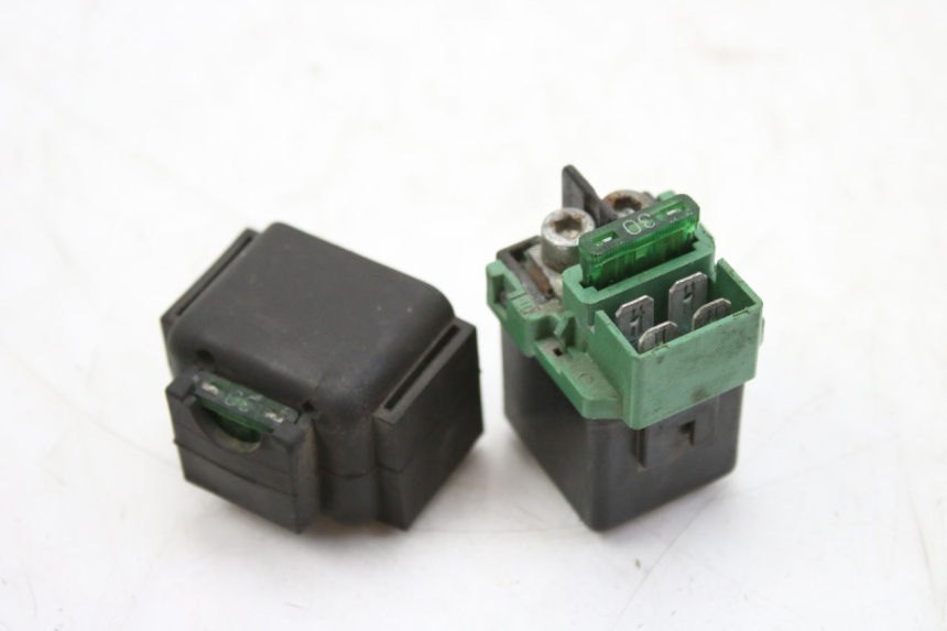 photo de RELÉ DE PARTIDA HONDA CBF 500 (2004 - 2007) - Detalhe da peça