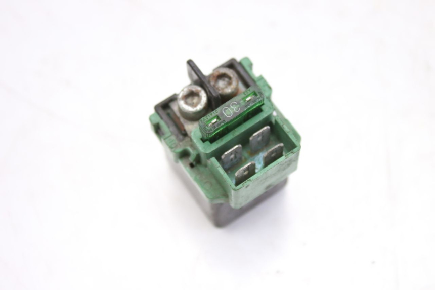photo de RELÉ DE PARTIDA HONDA CBF 500 (2004 - 2007) - Zoom do estado de desgaste