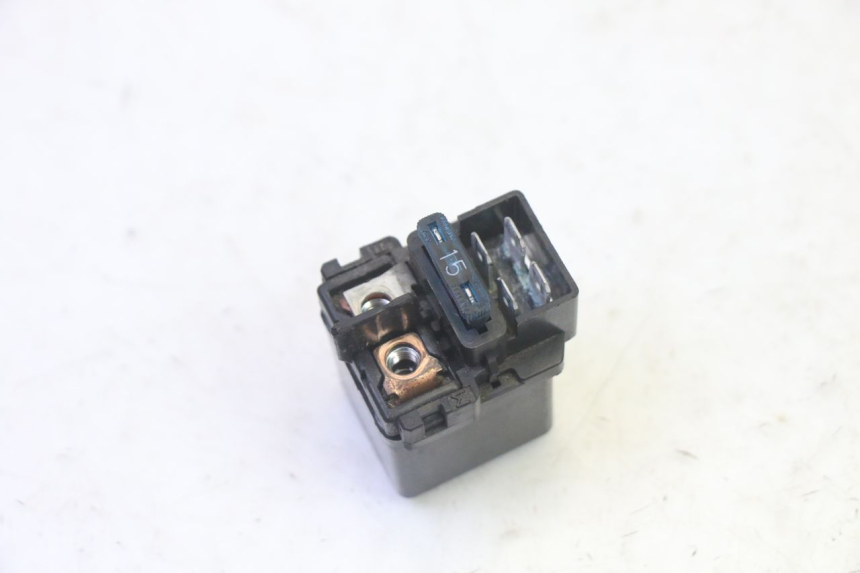 photo de RELÉ DE PARTIDA HONDA CBF 125 (2009 - 2015) - Zoom do estado de desgaste